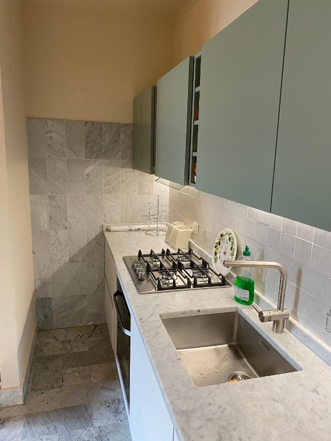 ליבורנו Renovated Apartment With 3 Bedrooms In An Historic Palazzo Between Port And Old Town מראה חיצוני תמונה