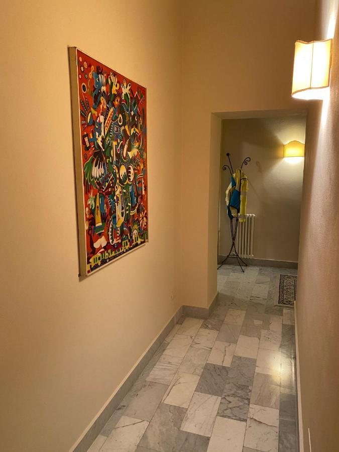 ליבורנו Renovated Apartment With 3 Bedrooms In An Historic Palazzo Between Port And Old Town מראה חיצוני תמונה